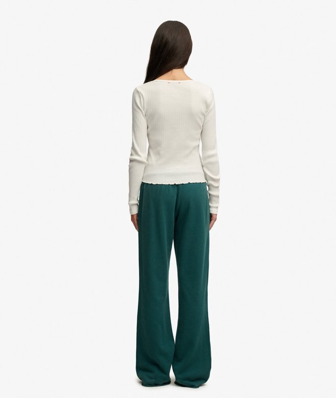 Athletic Essentials Spodnie dresowe z niskim stanem i rozszerzanymi nogawkami Athletic Essentials Spodnie dresowe z niskim stanem i rozszerzanymi nogawkami