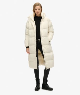 duga kurtka puffer z kapturem 2 1 330x391 - Długa kurtka Puffer z kapturem
