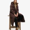 Długi puchowy płaszcz Hooded Długi puchowy płaszcz Hooded