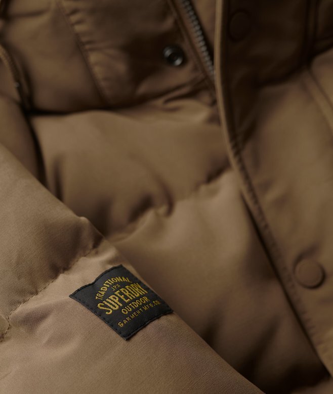 Krótka Hooded kurtka puchowa Everest Krótka Hooded kurtka puchowa Everest
