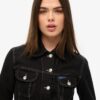 Krótka kurtka w stylu workwear Krótka kurtka w stylu workwear