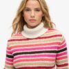 Krótki sweter z golfem w paski