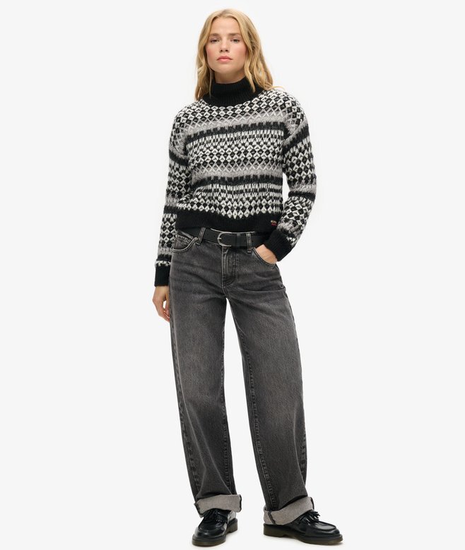 Krótki sweter z golfem z dzianiny Krótki sweter z golfem z dzianiny