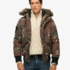 Kurtka bomberka Everest Puffer z kapturem Kurtka bomberka Everest Puffer z kapturem