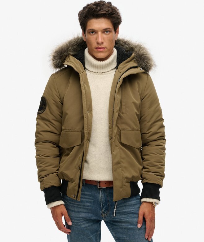 Kurtka bomberka Everest Puffer z kapturem Kurtka bomberka Everest Puffer z kapturem