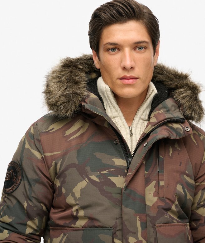 Kurtka bomberka Everest Puffer z kapturem Kurtka bomberka Everest Puffer z kapturem
