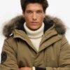 Kurtka bomberka Everest Puffer z kapturem Kurtka bomberka Everest Puffer z kapturem