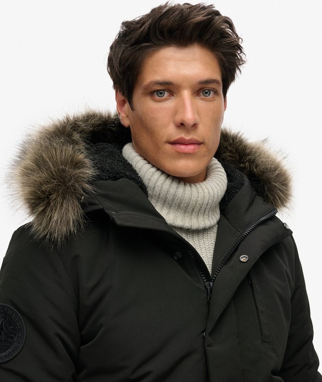 Kurtka bomberka Everest Puffer z kapturem Kurtka bomberka Everest Puffer z kapturem