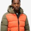 Kurtka Puffer sportowa z kapturem w stylu sportowym z blokami kolorów Kurtka Puffer sportowa z kapturem w stylu sportowym z blokami kolorów