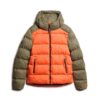 Kurtka Puffer sportowa z kapturem w stylu sportowym z blokami kolorów Kurtka Puffer sportowa z kapturem w stylu sportowym z blokami kolorów