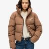 Kurtka Puffer z kapturem o prostym kroju Kurtka Puffer z kapturem o prostym kroju