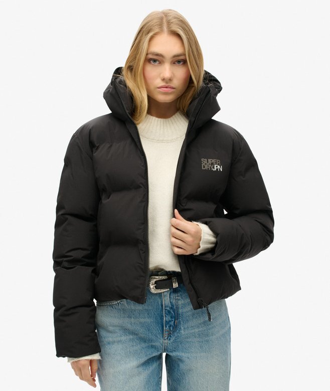 Kurtka Puffer z kapturem o prostym kroju Kurtka Puffer z kapturem o prostym kroju