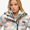 Kurtka wiatrówka Hooded z kapturem