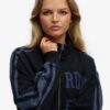 Luźna bluza dresowa z aplikacją Athletic Essentials Luźna bluza dresowa z aplikacją Athletic Essentials