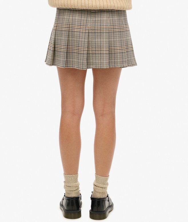Mini spódniczka plisowana z niskim stanem Mini spódniczka plisowana z niskim stanem
