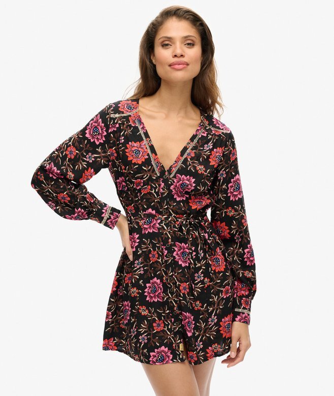 Mini sukienka typu tea dress z nadrukiem i dekoltem w serek Mini sukienka typu tea dress z nadrukiem i dekoltem w serek