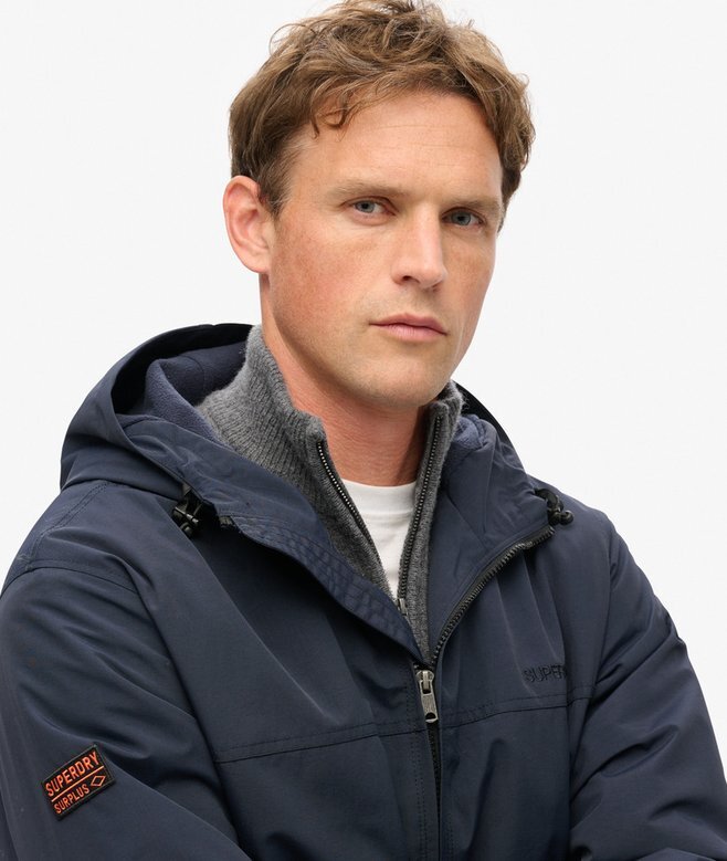 Nylonowa kurtka bomberka Hooded z nadwyżek Nylonowa kurtka bomberka Hooded z nadwyżek