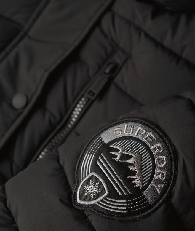Puffer kurtka Hooded Fuji o średniej długości Puffer kurtka Hooded Fuji o średniej długości
