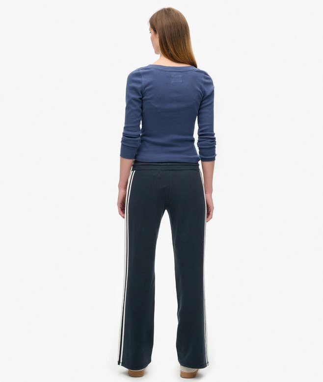 Spodnie dresowe Athletic Essentials Stripe Flare Spodnie dresowe Athletic Essentials Stripe Flare