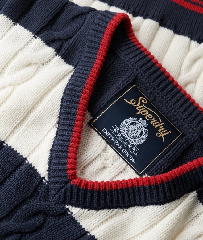 Sweter oversize w paski z dekoltem w serek Sweter oversize w paski z dekoltem w serek