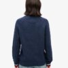 Sweter z dzianiny typu crewneck w stylu amerykańskim Sweter z dzianiny typu crewneck w stylu amerykańskim