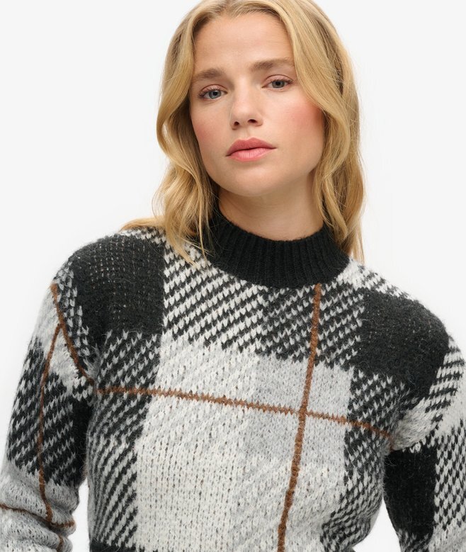 Sweter z dzianiny w kwadratowy wzór Sweter z dzianiny w kwadratowy wzór