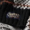 Sweter z dzianiny w kwadratowy wzór Sweter z dzianiny w kwadratowy wzór