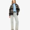 Sweter z golfem o luźnym splocie Sweter z golfem o luźnym splocie