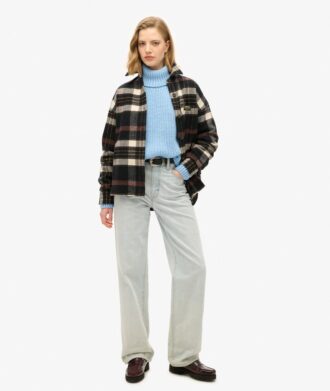 Sweter z golfem o luźnym splocie Sweter z golfem o luźnym splocie