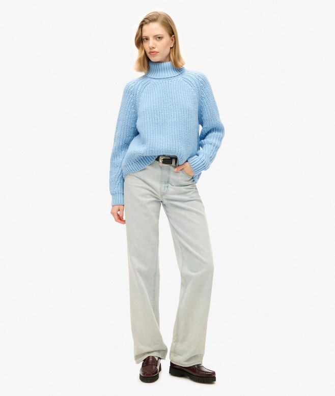 Sweter z golfem o luźnym splocie Sweter z golfem o luźnym splocie