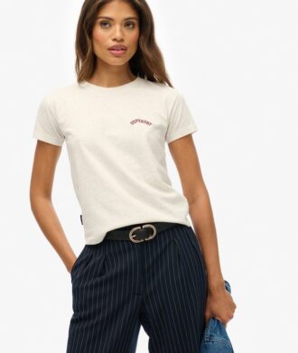 T-shirt z dopasowanym krojem i charakterystycznym logo