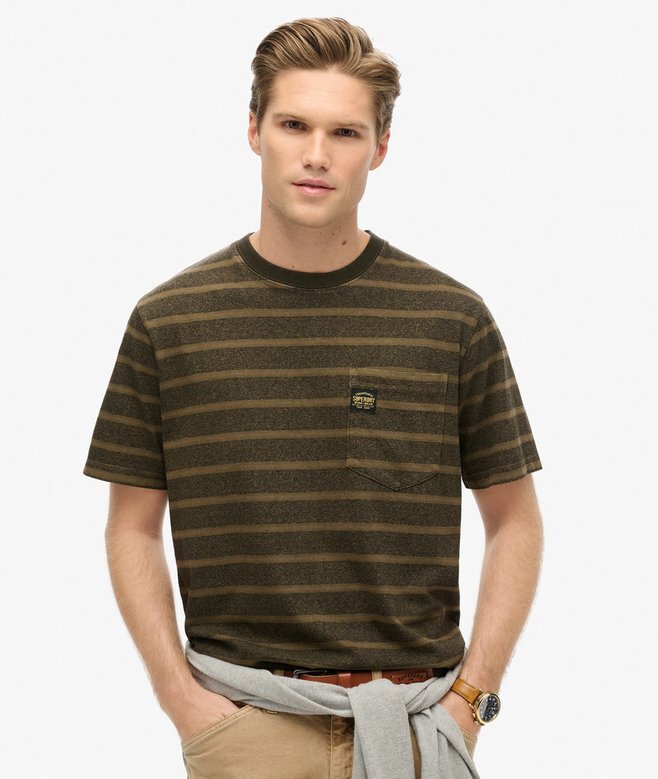 T-shirt z kieszenią w teksturowane paski T-shirt z kieszenią w teksturowane paski