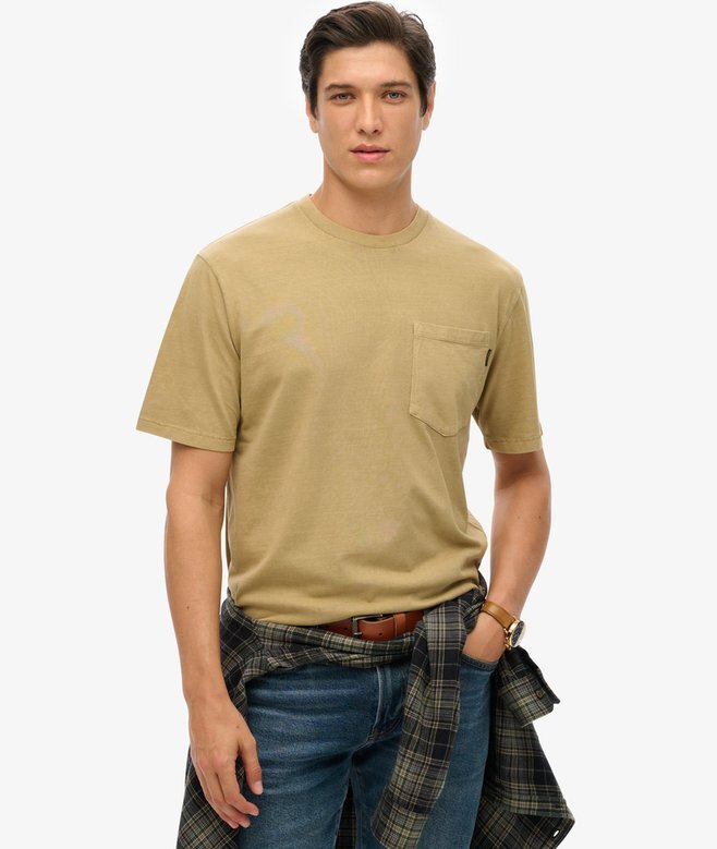 T-shirt z kontrastowymi szwami na kieszeni T-shirt z kontrastowymi szwami na kieszeni