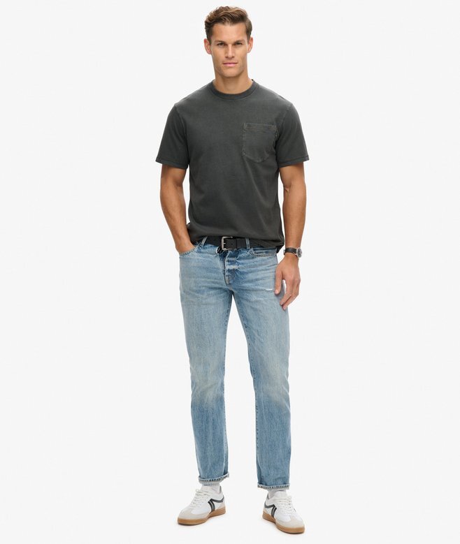 T-shirt z kontrastowymi szwami na kieszeni T-shirt z kontrastowymi szwami na kieszeni