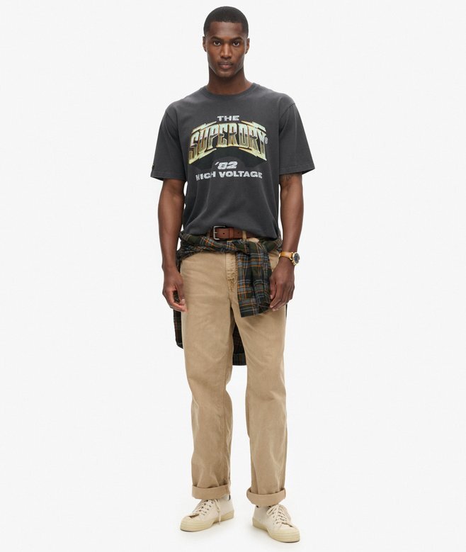 T-shirt z nadrukiem rockowym w stylu lat 70. T-shirt z nadrukiem rockowym w stylu lat 70.