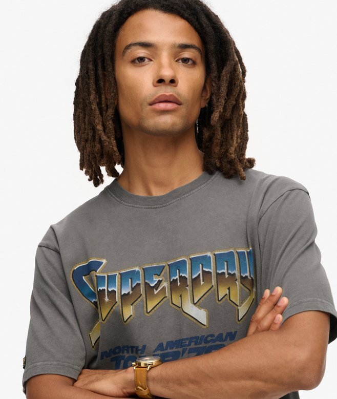 T-shirt z nadrukiem rockowym w stylu lat 70. T-shirt z nadrukiem rockowym w stylu lat 70.