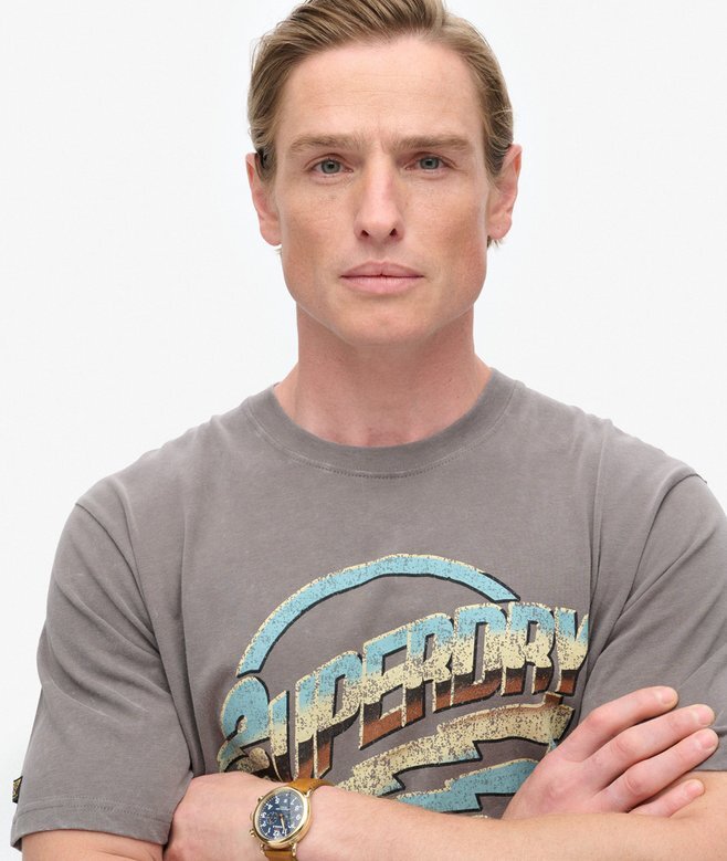 T-shirt z nadrukiem rockowym w stylu lat 70. T-shirt z nadrukiem rockowym w stylu lat 70.