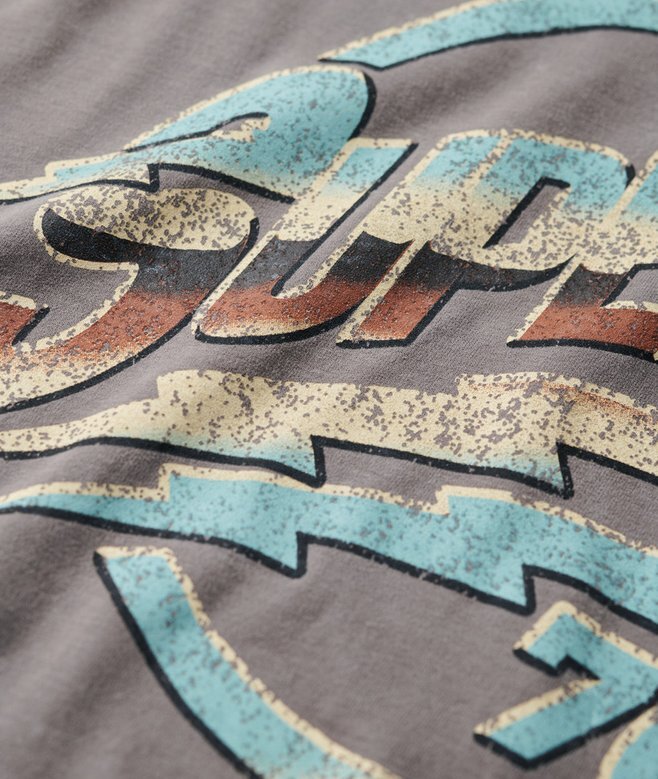 T-shirt z nadrukiem rockowym w stylu lat 70. T-shirt z nadrukiem rockowym w stylu lat 70.
