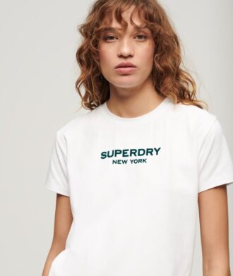 t shirt z nadrukiem sport luxe 2 1 330x391 - T-shirt z nadrukiem Sport Luxe