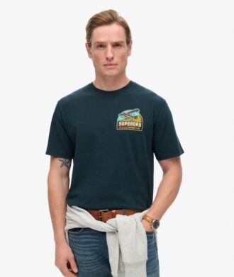 T-shirt z nadrukiem „Travel Postcard Chest” T-shirt z nadrukiem „Travel Postcard Chest”