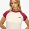 T-shirt z raglanowymi rękawami z Organic Cotton z logo Essential T-shirt z raglanowymi rękawami z Organic Cotton z logo Essential