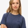 T-shirt z wypranym logo Essential