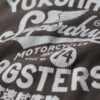 Top na ramiączkach z prążkowanym wzorem w stylu retro