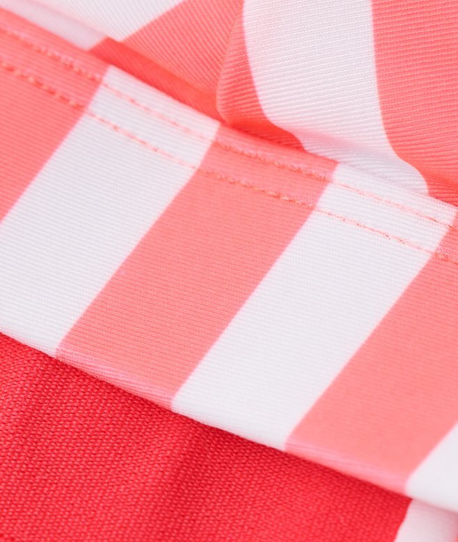 Trójkątny top bikini w paski Trójkątny top bikini w paski