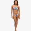 Tropikalne figi bikini typu cheeky