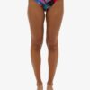 Tropikalne figi bikini typu cheeky