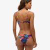 Tropikalne figi bikini typu cheeky