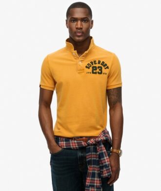 Vintage koszulka polo w stylu sportowym Vintage koszulka polo w stylu sportowym